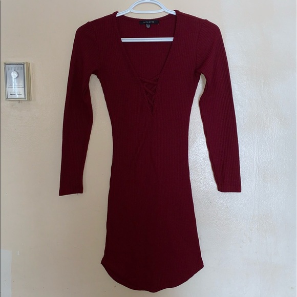 LONG SLEEVED DRESS - Picture 2 of 4